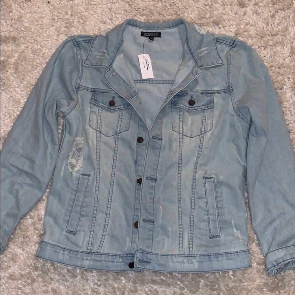 NWT light wash distressed jean jacket